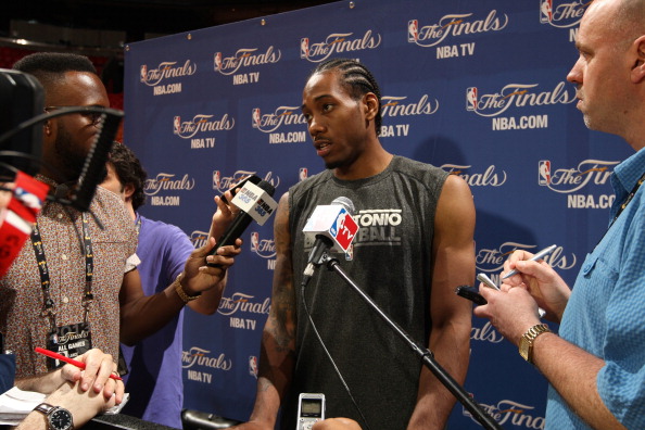 非洲杯战报：阿乔里梅开二度，突尼斯3-1战胜乌干达（非洲杯：阿乔里双响，突尼斯3比1力克乌干达）