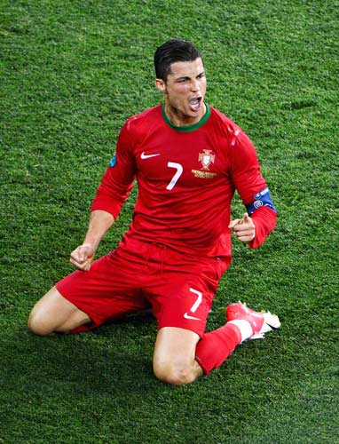 国王队记：明日基根·穆雷＆施罗德出战成疑，萨博尼斯缺阵（国王队记者：穆雷与施罗德明日出战成疑，萨博尼斯将缺席）