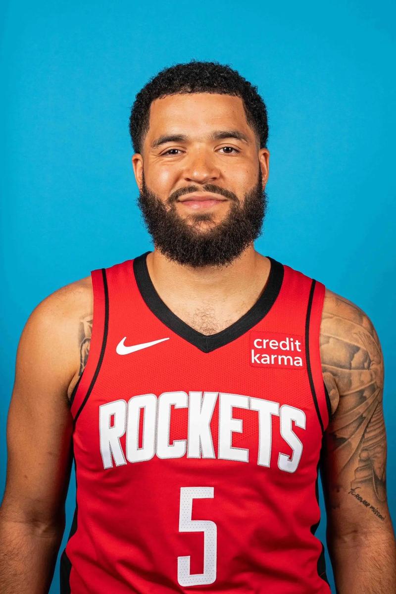 武磊：夺冠须要感谢球迷们，三连冠是对他们最好的回报（武磊：感谢球迷助力夺冠，三连冠是最好的回馈）