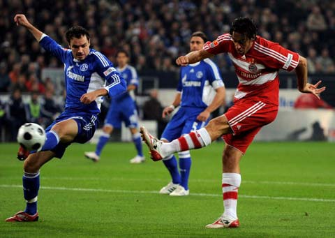 罗马诺：弗拉霍维奇与尤文谈续约无任何进展，拜仁也暂停追求（罗马诺：尤文与弗拉霍维奇续约停滞，拜仁暂缓追逐）