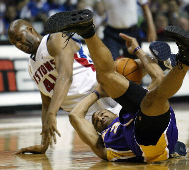 官方：湘南丽海外援前锋路易斯·菲利佩合同到期离队（湘南丽海官宣：外援前锋路易斯·菲利佩合同期满离队）