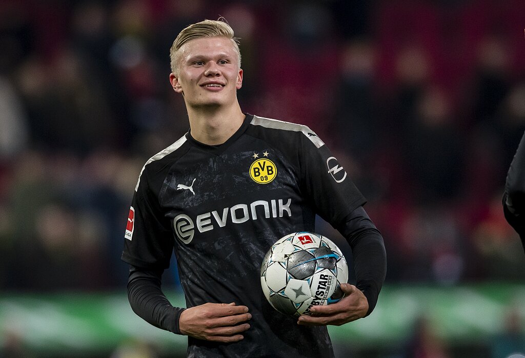 终结11场进球荒，奥蓬达斩获尤文生涯首粒正式比赛进球（打破11场球荒，奥蓬达收获尤文生涯首个正式进球）