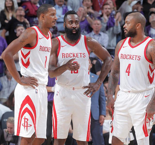 费尔明复出在即！巴萨急需他的能量迎战法兰克福（费尔明即将回归，巴萨亟需他的冲击力迎战法兰克福）