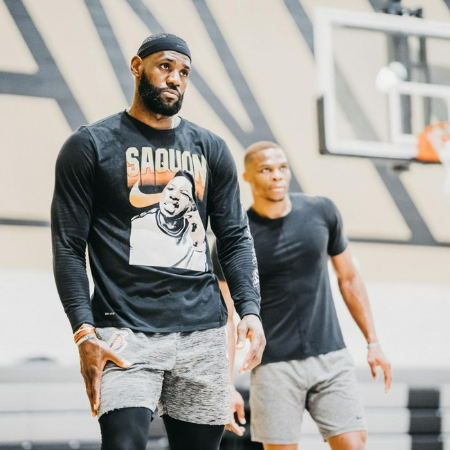 徐根宝：我赛前发烧到39度；银牌铜牌的价值比金牌差太多了（徐根宝称赛前高烧至39℃：银铜牌与金牌的价值相差悬殊）