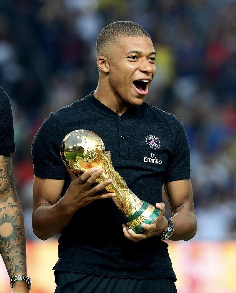 范子铭潜力赛独得12分，率领北京队32-17战胜辽宁（范子铭潜力赛轰下12分，助北京队以32-17击败辽宁）