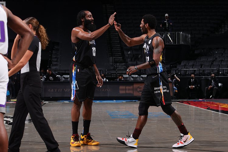 记者：帕拉西奥斯或1月租借离队，巴西&墨西哥俱乐部对其有意（帕拉西奥斯或将一月租借离队，巴西与墨西哥球队有意）