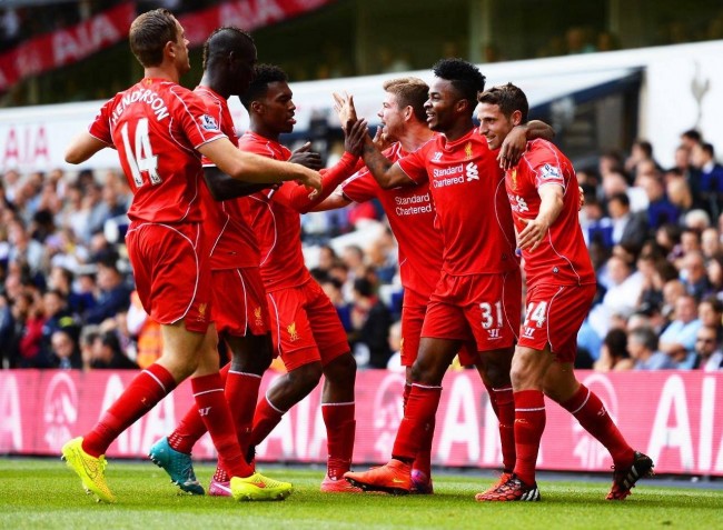 实现中超三连冠、队史第4冠，海港官方社媒发文庆祝（海港加冕中超三连冠、达成队史第四冠，官方社媒发文庆祝）