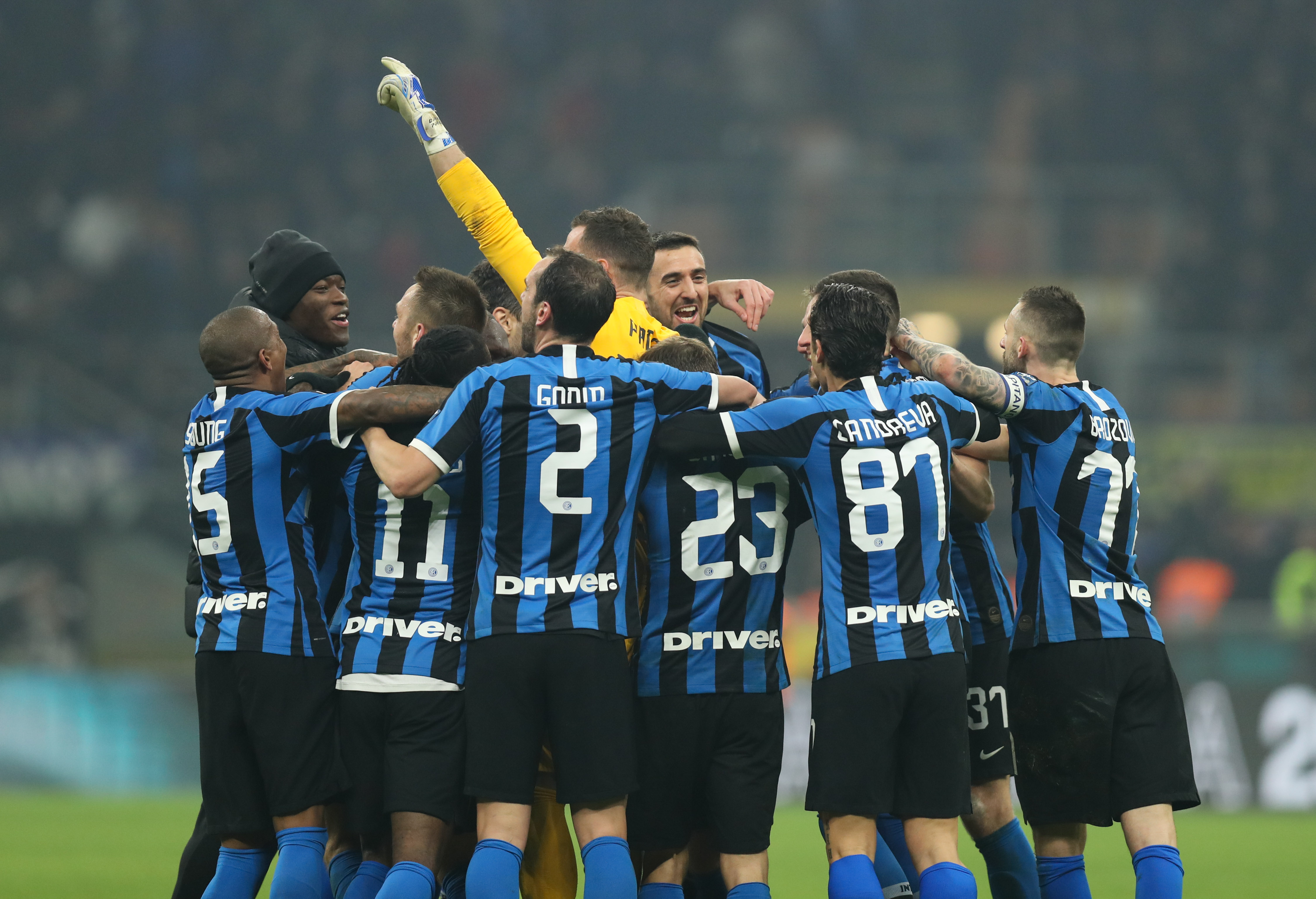 马德兴：中超下赛季亚冠无法享受泰超1+1+2特殊待遇（马德兴：中超下赛季亚冠无缘泰超1+1+2名额政策）