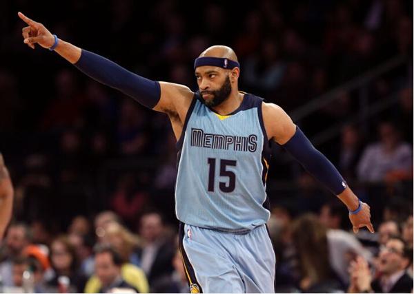 NBA球员合同更新及薪资排行榜（NBA球员合同动态与薪资排名一览）