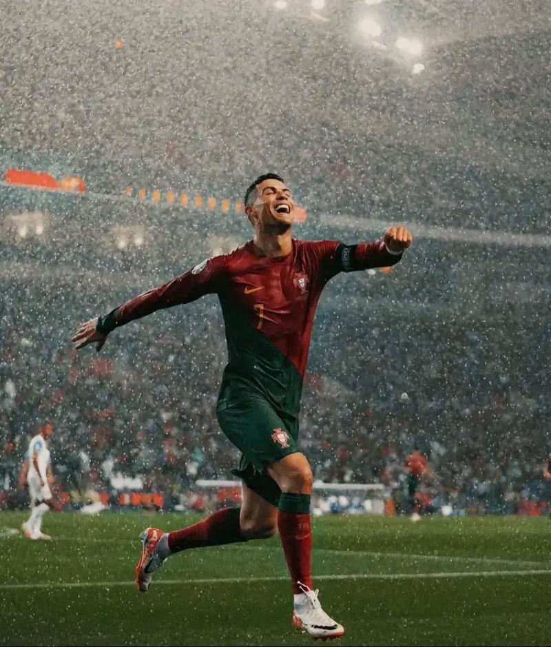 堂安律：踢巴西时我们展现出不错的临场应变与战术水准（堂安律：战巴西一役，我们展现了出色的临机调整与战术执行力）