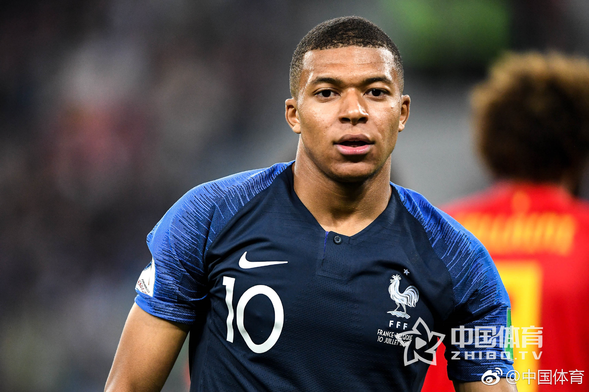 又是逆转！巴萨主场战胜马竞！目前领先四分稳居榜首～（巴萨再度逆转，主场击败马竞！领先4分稳居榜首）