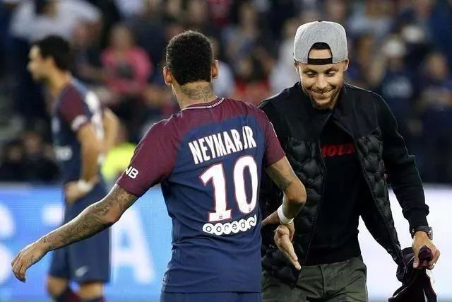 杰伦·布朗本赛季已砍3次40+，追平生涯单赛季最高纪录（杰伦·布朗本季第三次轰40+，追平个人单季纪录）